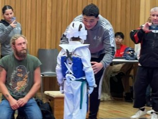 Pietro beim Coachen beim Taekwondo-Turnier in Gengenbach 2023