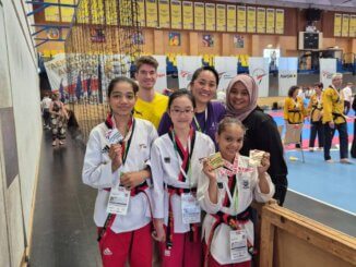 Schülerinnen der Sportschule Park aus Stuttgart bei den Austrian Open Poomsae 2025 in Wien.