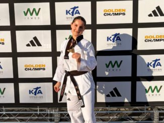 Angelina Haruni von der Sportschule Park mit der Goldmedaille bei den Adidas Golden Champs in Seoul/Korea.